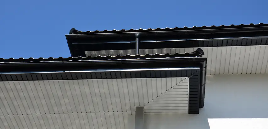 Box Eave Construction in Columbus