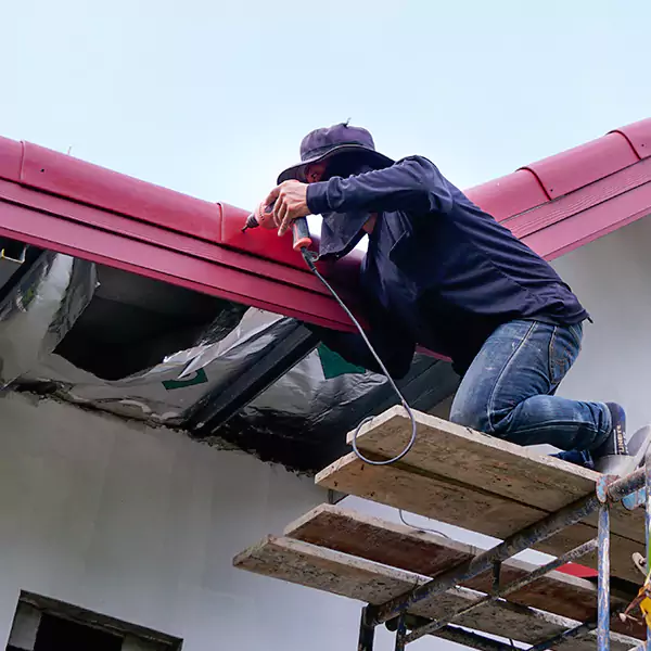 Why Columbus, WI Homeowners Choose Columbus Roofing Pro for Fascia Repair?